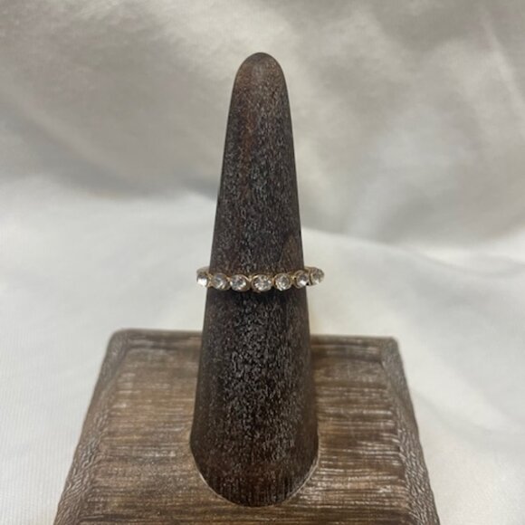 Lailia Crystal Ring size 6.5 - Picture 2 of 2